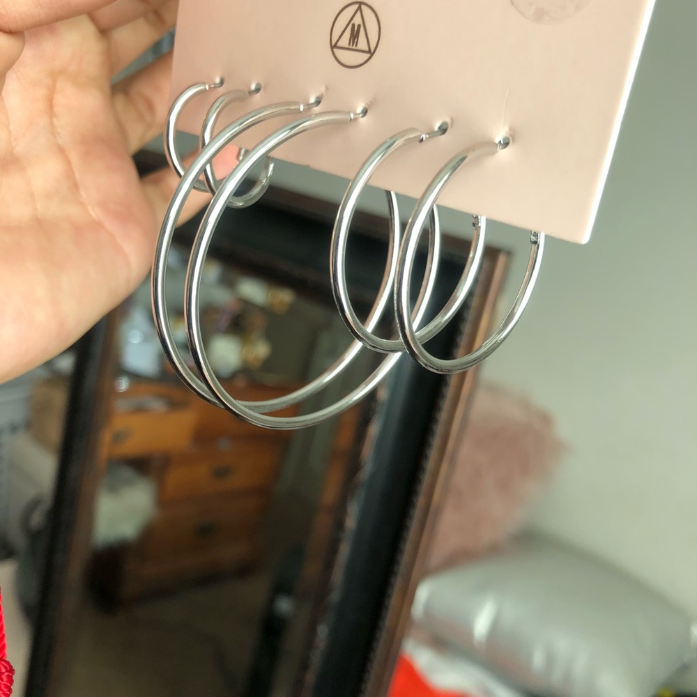 3 pack of silver hoops
